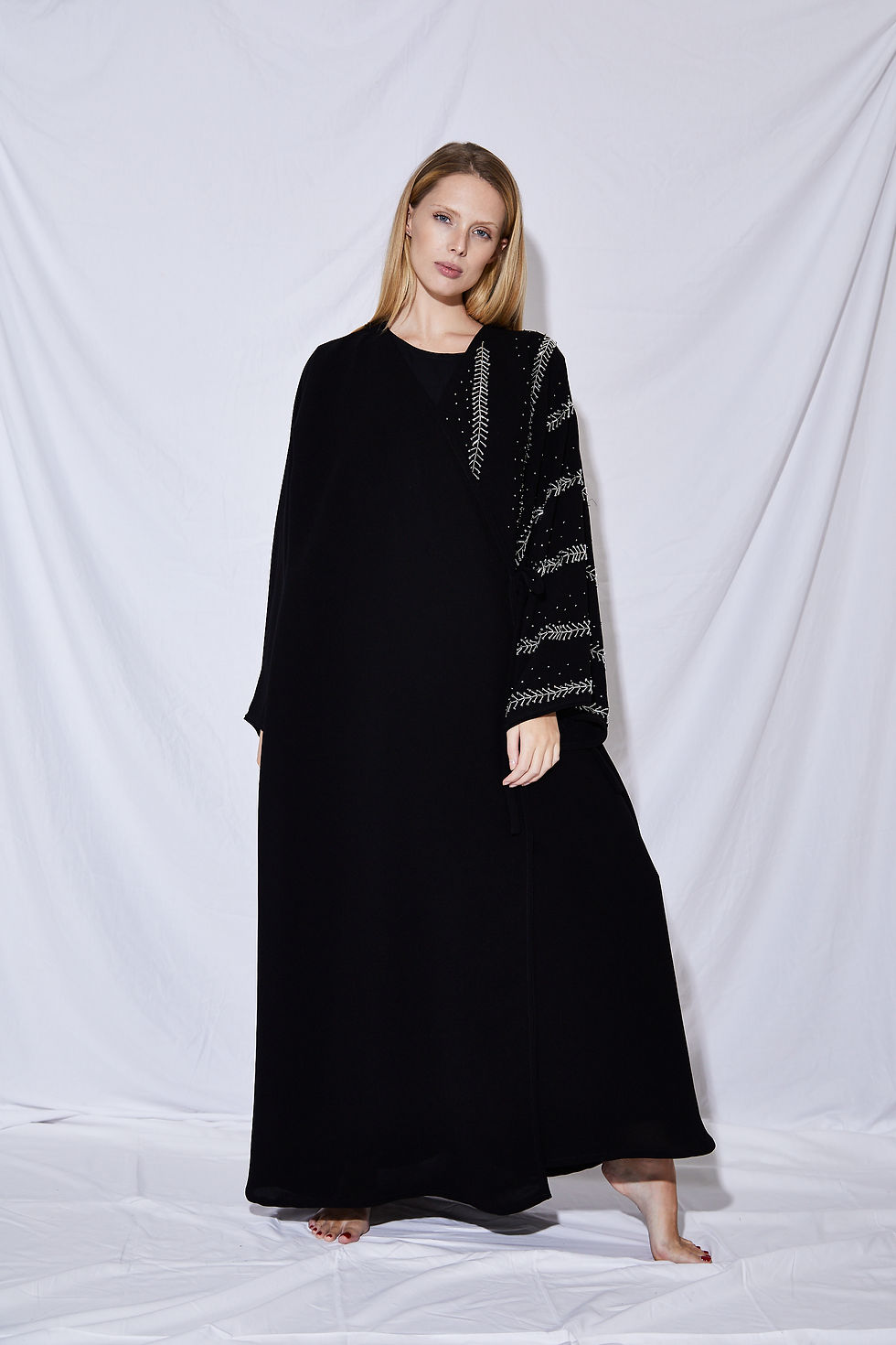 الصورة المصغرة: The one beaded sleeve