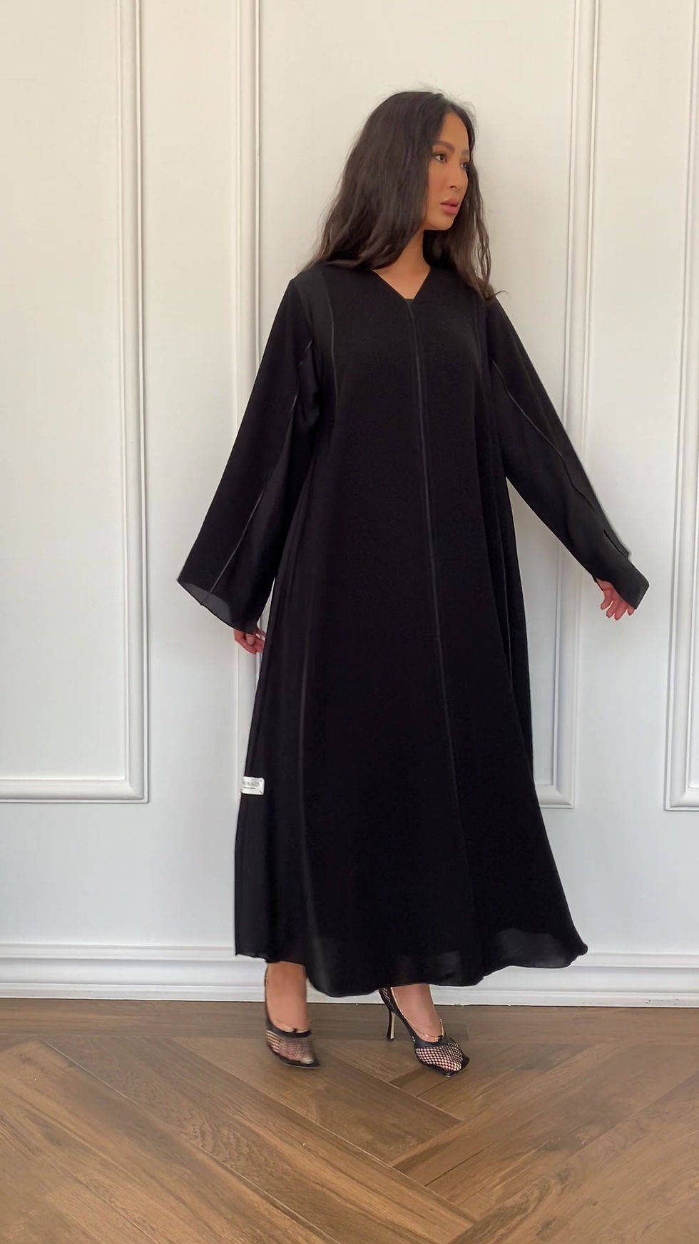 الصورة المصغرة: The Light A- line