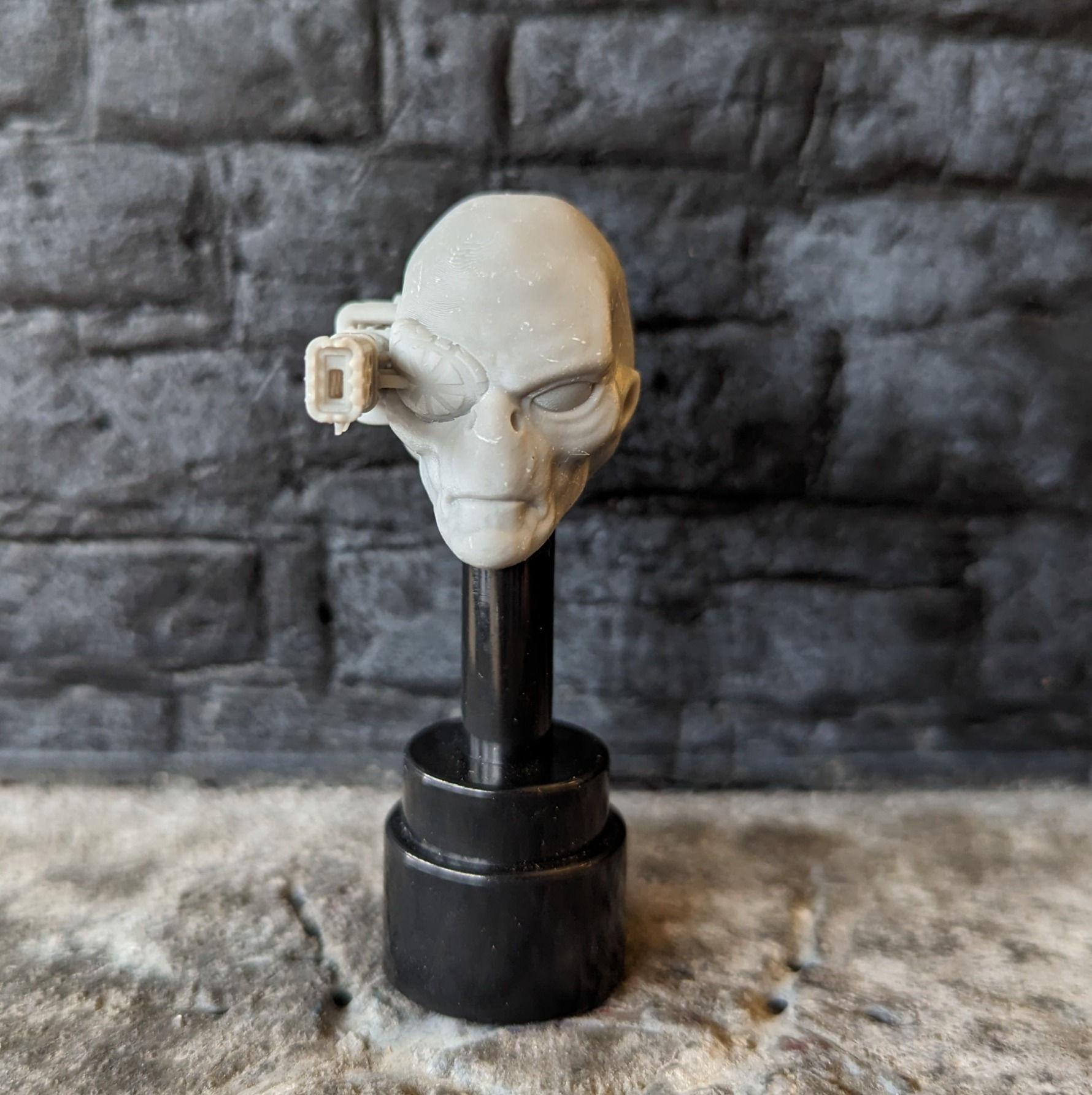 LyZer F8ce: Master at Arms for the Galactic Swarm