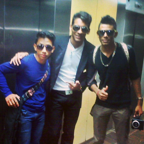 Instagram - Colegas trabajando en lo nuestro #Music #FlowGalactico #LuisProsperi