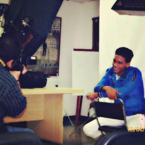 Instagram - Detrás de cada momento una Cámara #NewProyect #Like4Like #Like #Cami
