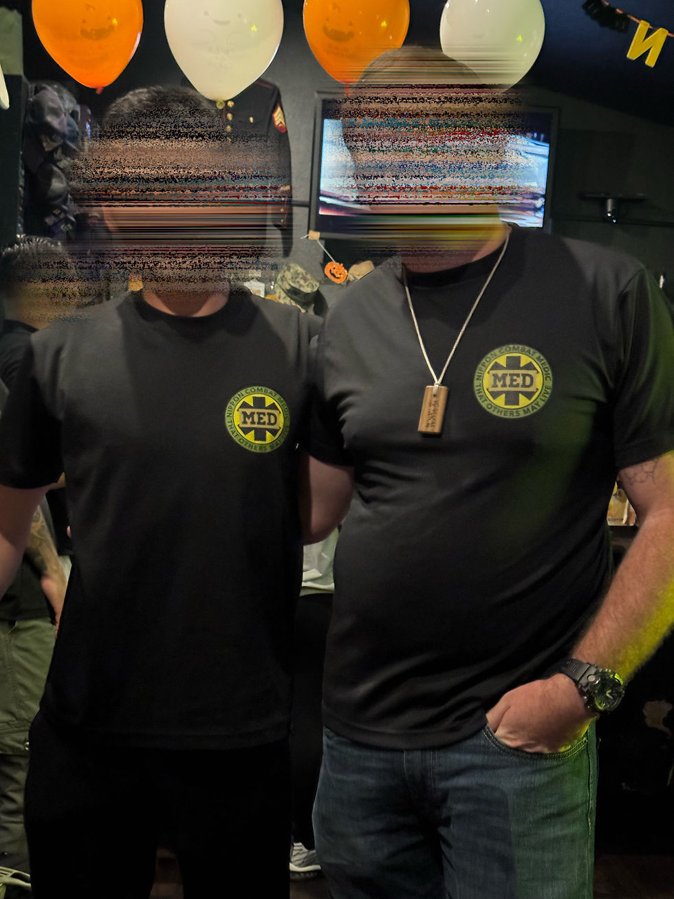 サムネイル： MED T-shirt Small logo