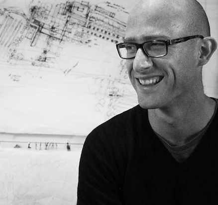 Architetto paesaggista, fonda e guida lo studio MÀKIA Landscape Architecture a Firenze