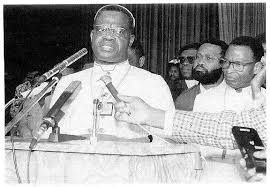 Le Pays qui Accuse les Siens : Genèse et Répétition d’une Persécution