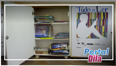Estantes Móveis com cerca de 100 livros estão disponíveis para instituições