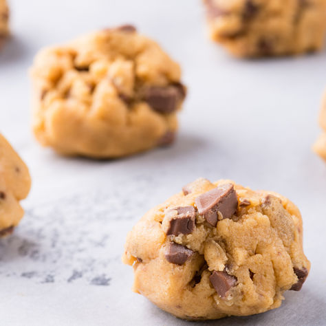 Doughlicious Raw Cookie Treats by Stacey Antine MS, RDN