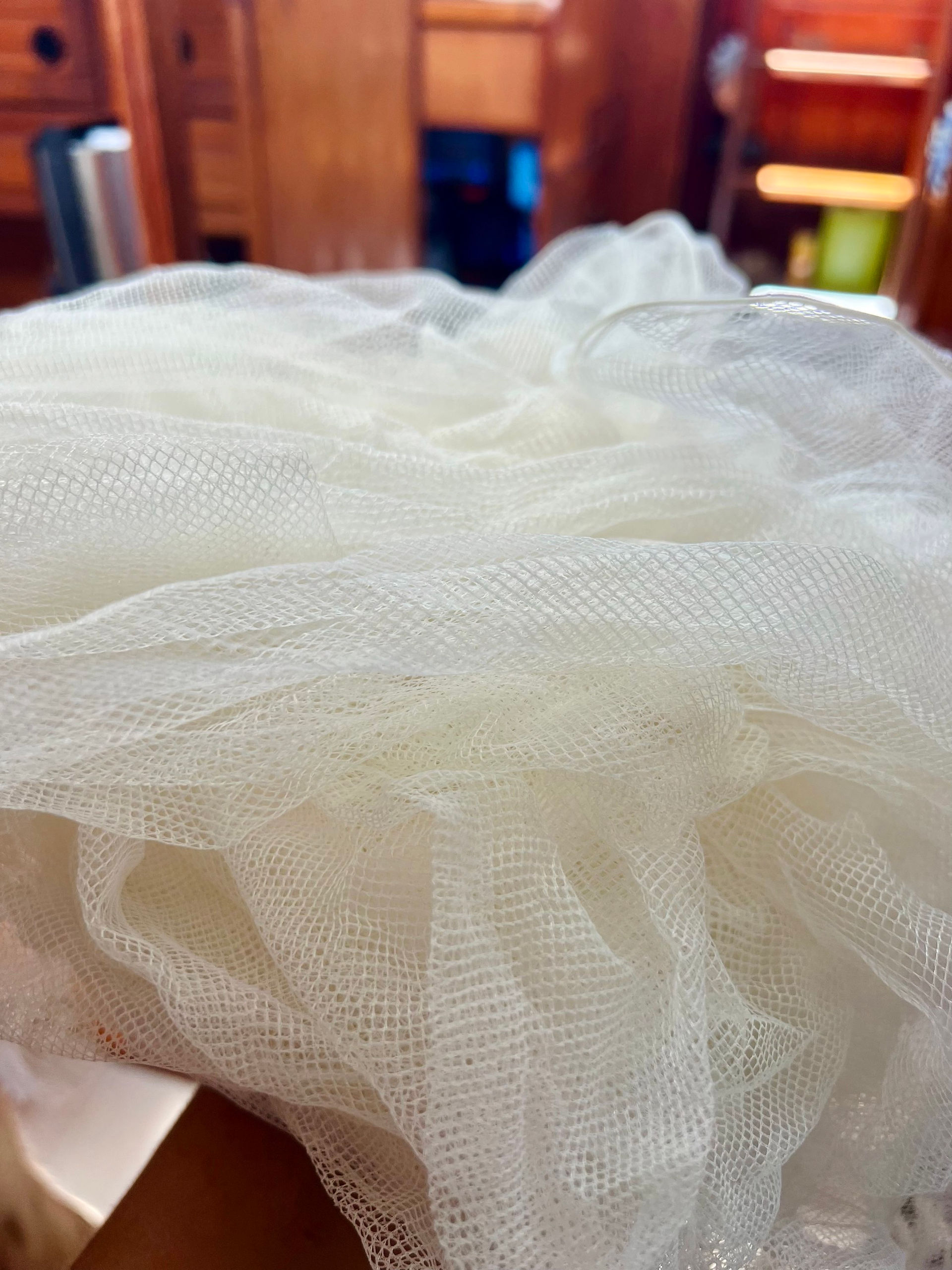 Tällä kuvalla houkuteltiin Meira Pape´eteen