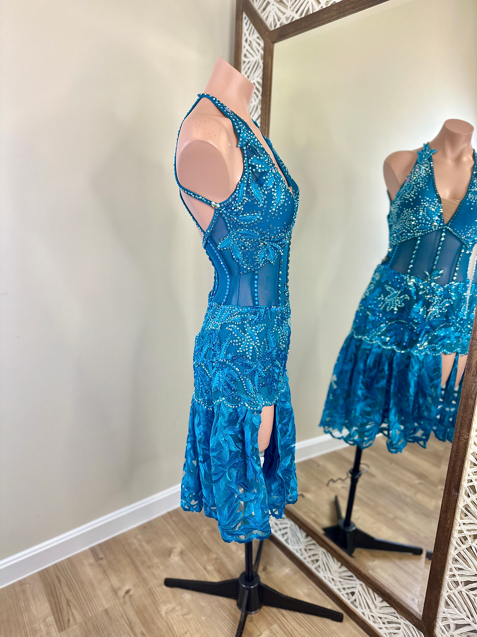 Thumbnail: Turquoise Lace Latin
