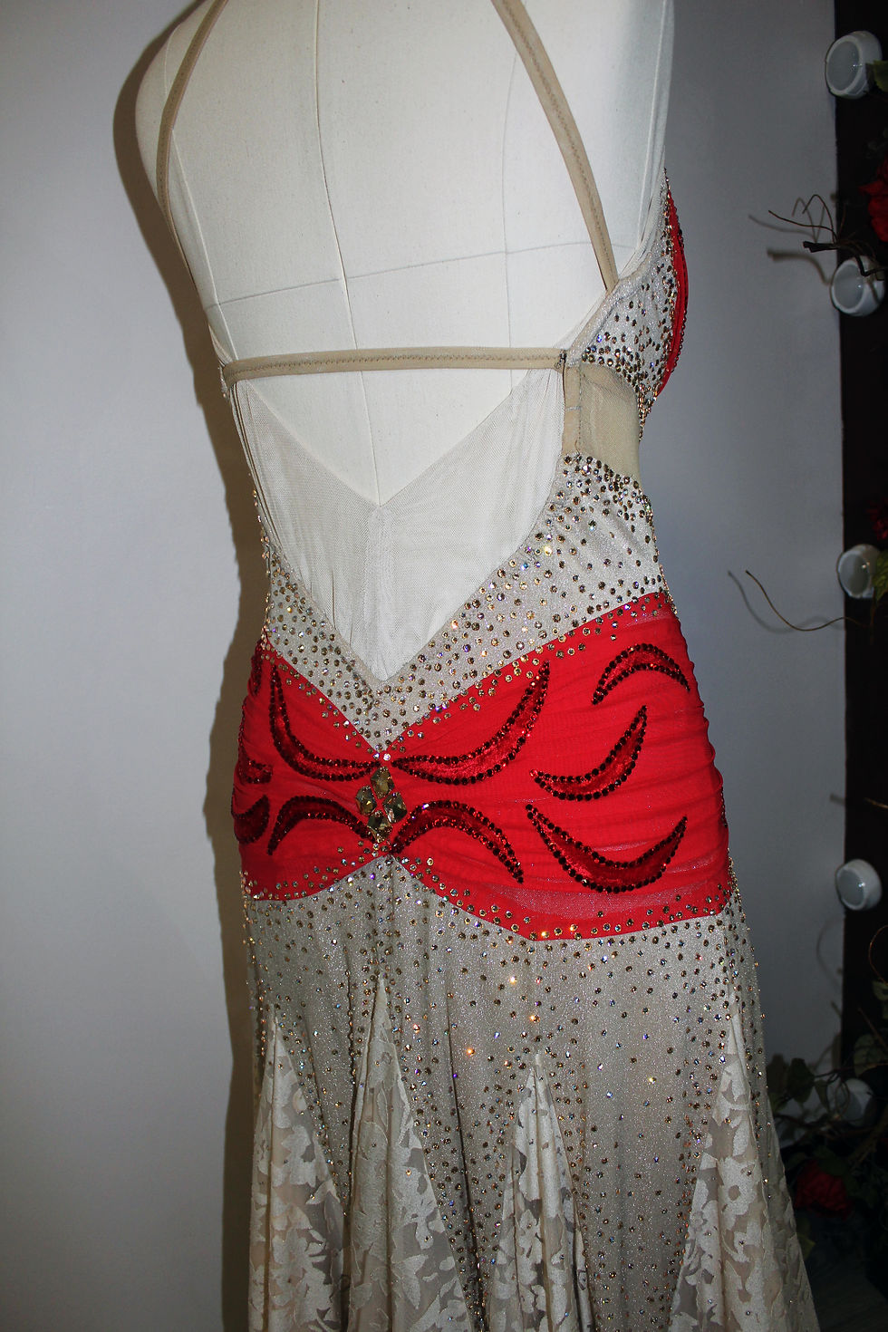 Thumbnail: CBE Couture Smooth