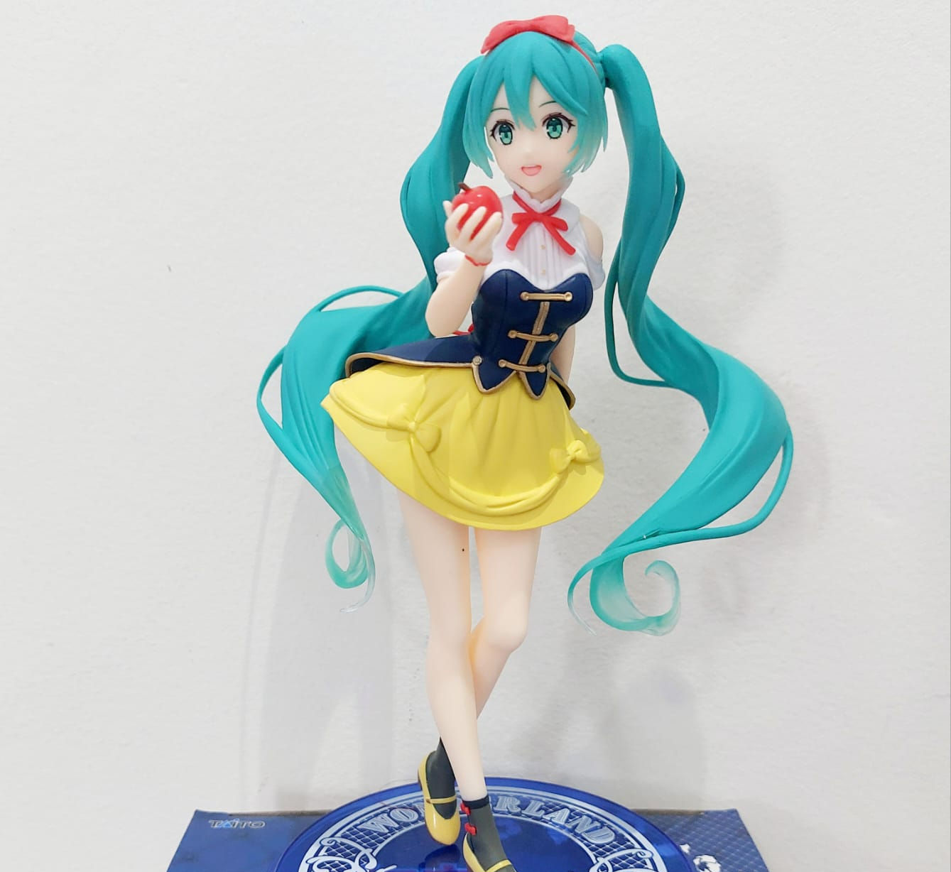 Hatsune Miku - Branca de Neve