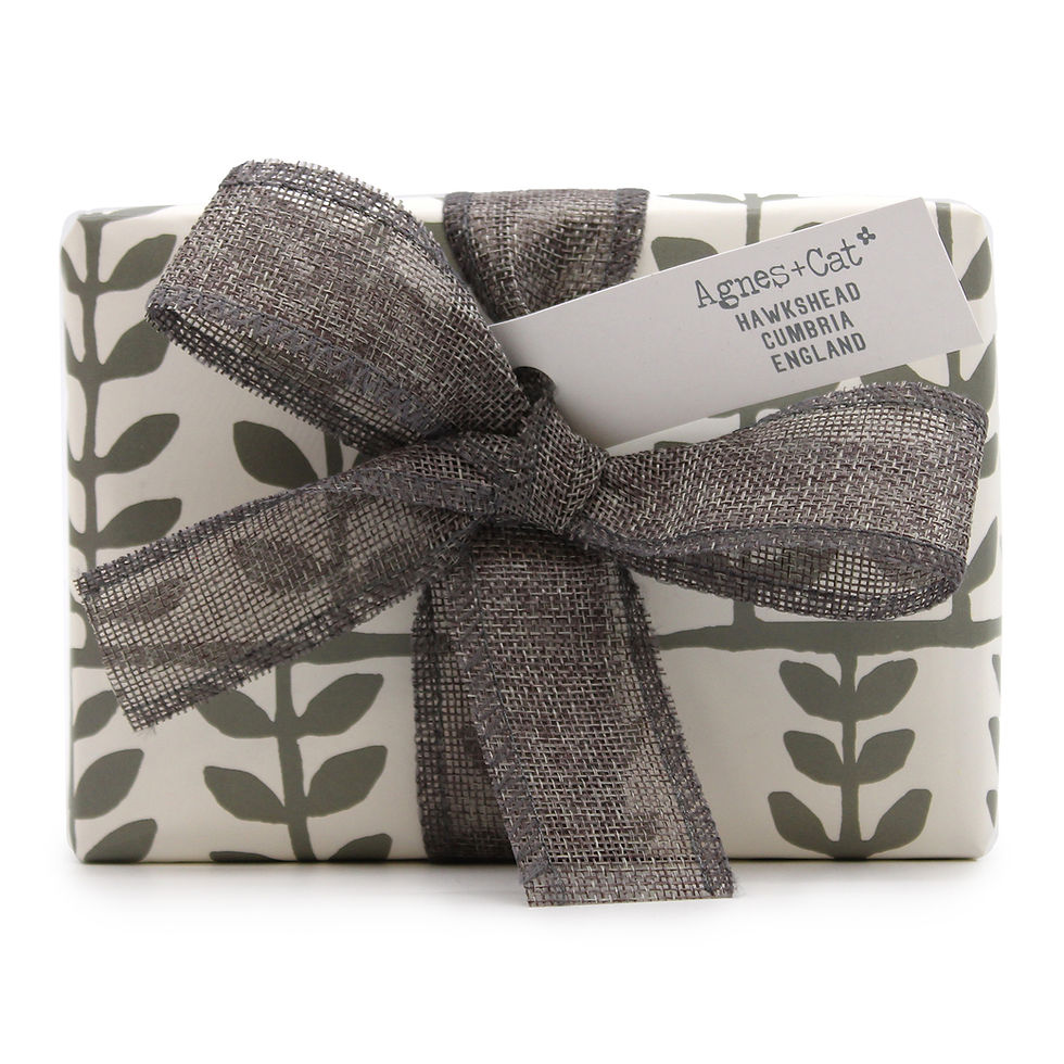 Thumbnail: Agnes + Cat Candle and Bath Fizzes Gift Wrapped Boxes - 6 Designs