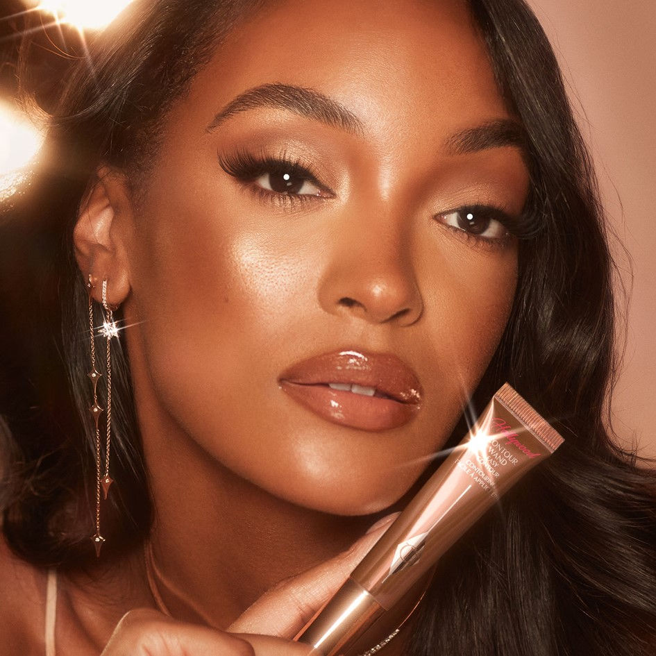 Miniatura: Charlotte Tilbury Hollywood Contour Wand Facial Liquid Contour Fair Medium (12 m