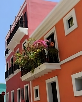 upscalemedia-transformed (3).png