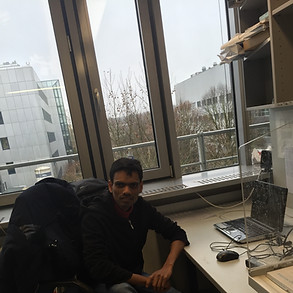LMU desk.JPG