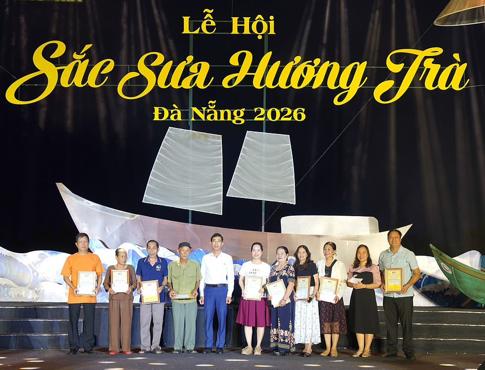 VINH DANH 26 HỘ GIA ĐÌNH TIÊU BIỂU TRONG CUỘC THI “TRANG TRÍ NHÀ XANH – SẠCH – ĐẸP, THÂN THIỆN”