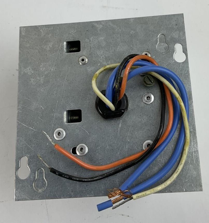 Thumbnail: HUBBELL 257151CBA CONTROL UNIT 120VAC 60HZ / 277VAC 60HZ