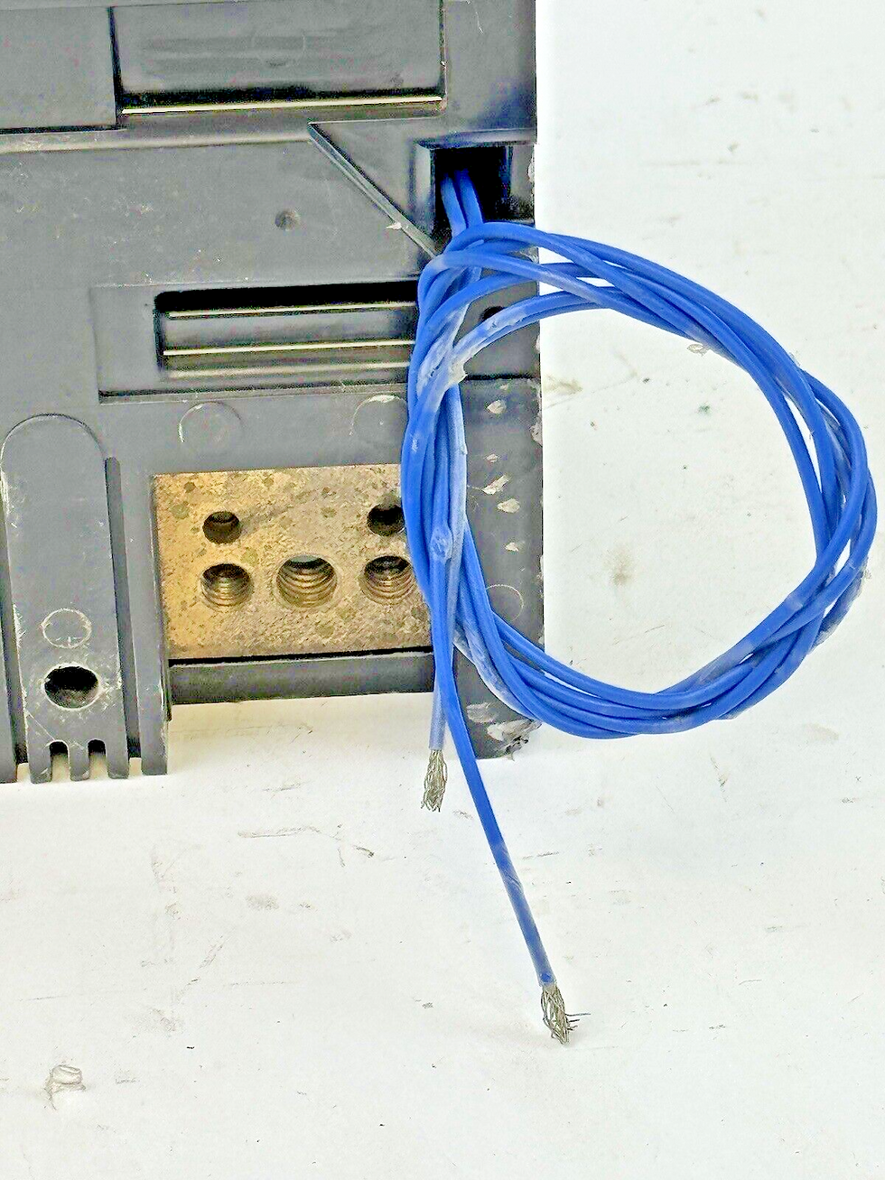 Thumbnail: SIEMENS - LXD62S600A - SWITCH W/ U10JLD6 UNDERVOLTAGE TRIP - 2 POLE/600A/600VAC