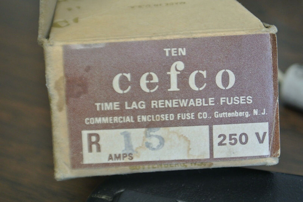 Thumbnail: BOX of 10 / CEFCO R15 RENEWABLE FUSES / 15A / 250V / NEW SURPLUS