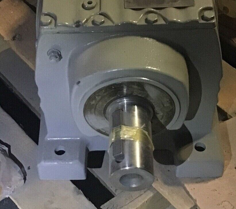 Thumbnail: SEW EURO-DRIVE R87AM254/256 GEAR REDUCER 17.08 RATIO TORQUE 12301