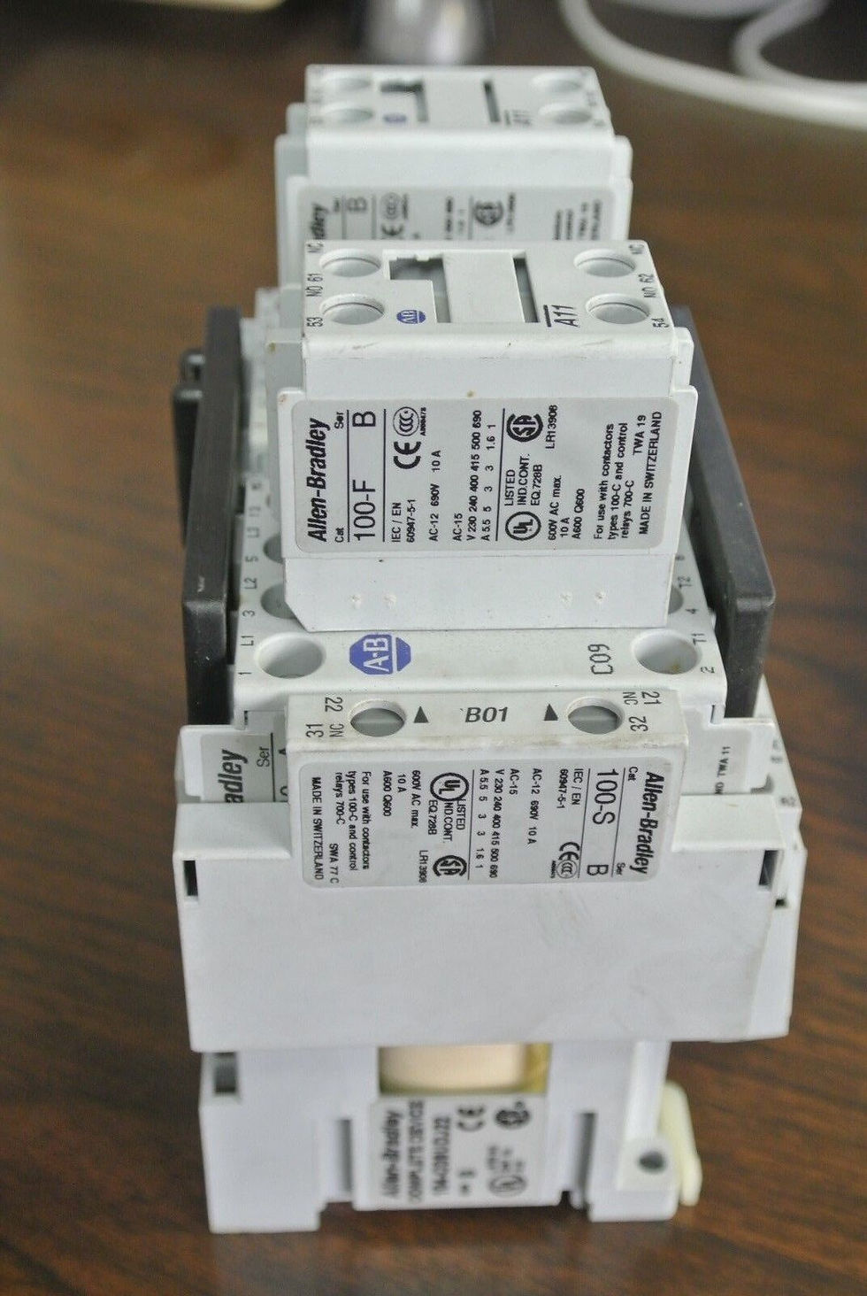 Thumbnail: ALLEN-BRADLEY 104-C09UDJ22 REVERSING CONTACTOR  incl. 100-FSD250 + 100-F + 100-S