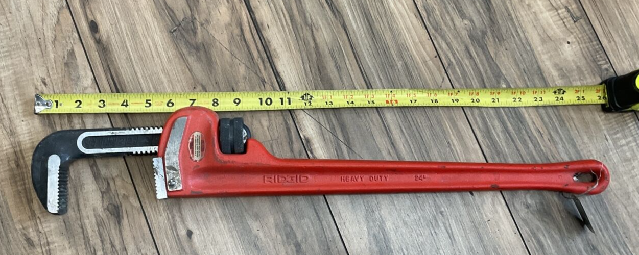 RIDGID HEAVY DUTY 24" PIPE WRENCH