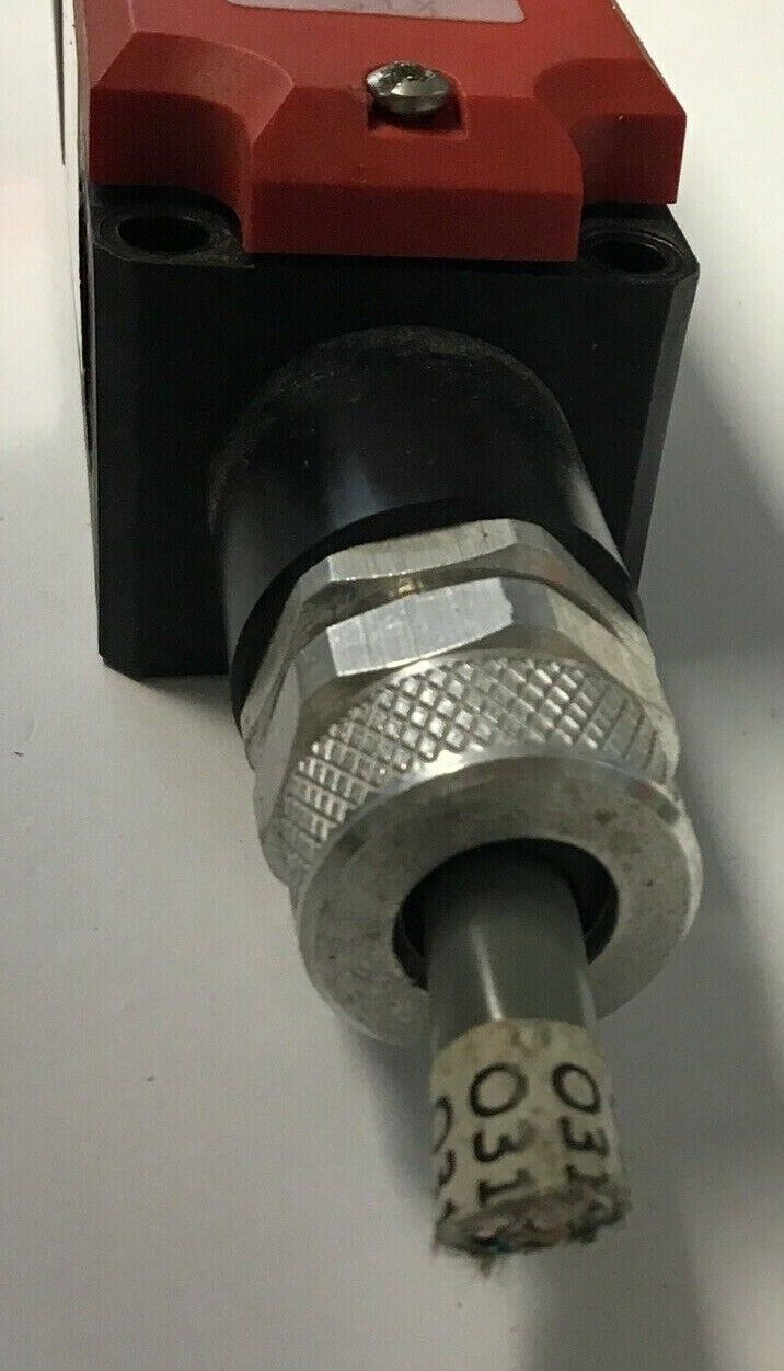 Thumbnail: STI TL4019-30243 SAFETY SWITCH SER.-NR.EE 0040