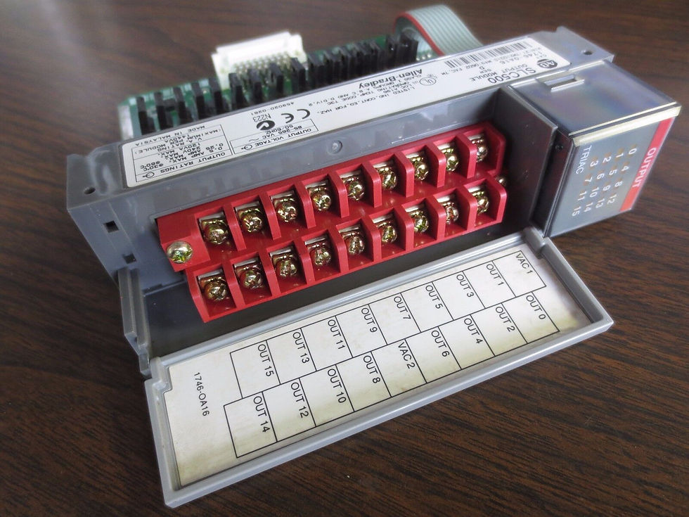 Thumbnail: ALLEN-BRADLEY 1746-OA16 Ser. D - OUTPUT MODULE for SLC500