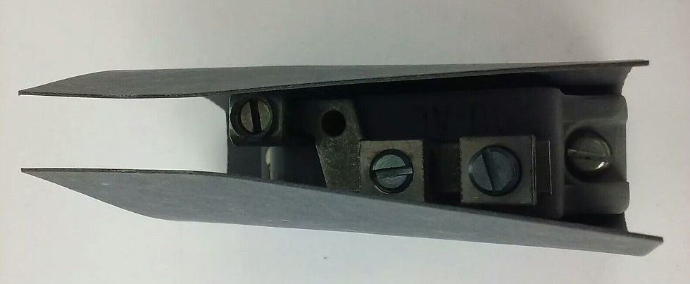 Thumbnail: GE TNI62 MOD.1 INSULATED GROUNDABLE NEUTRAL 600V, 60A, NEMA 1& 3R (LOT OF 2)