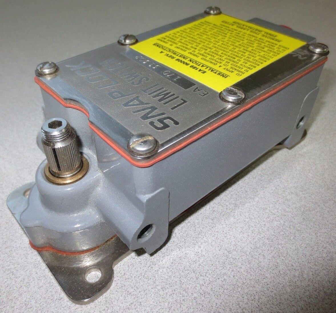 NAMCO EA170-31302 SNAP-LOCK LIMIT SWITCH - NEW SURPLUS in OLD BOX