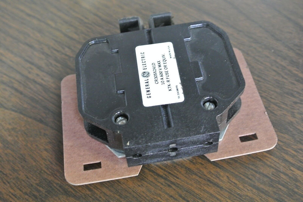 GE / GENERAL ELECTRIC CR305X241D CONTROL CIRCUIT FUSE KIT 600V SZ2 - NEW SURPLUS