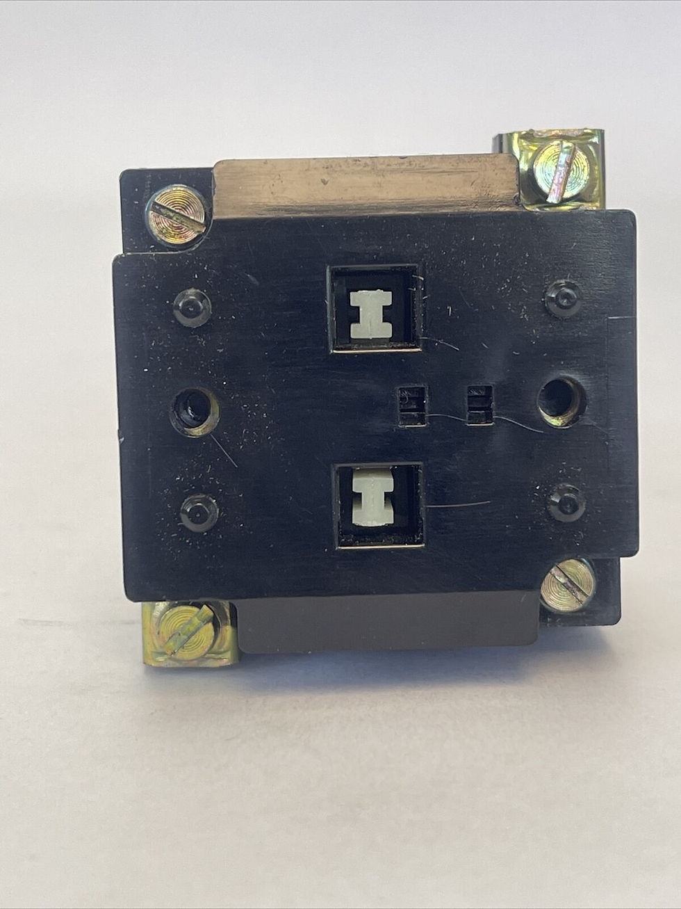 Thumbnail: SYLVANIA CLARK BUL. 100T-PPLT1R ILLUMINATED PUSHBUTTON 120V 50/60HZ