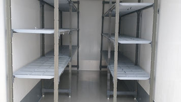 Chilled trailers fridge trailer with racking both sides