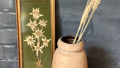 Vintage vaas met aztec motief bruin