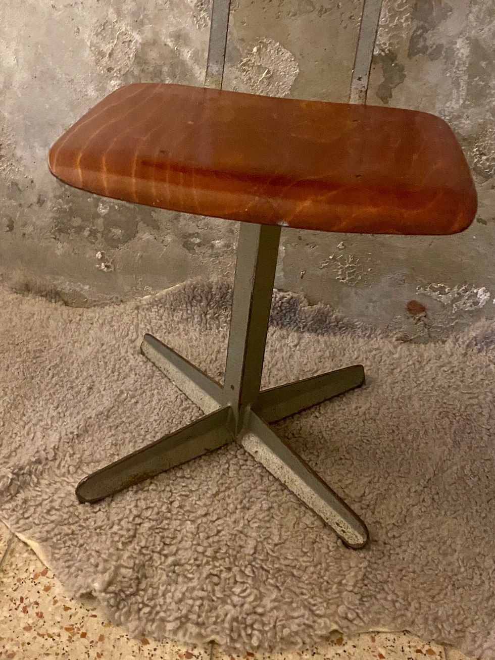 Thumbnail: Vintage Schoolstoeltje Kids 60's