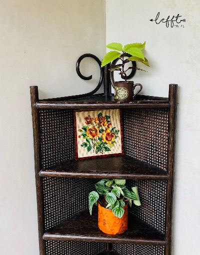 Thumbnail: Open hoekkast van rotan manou