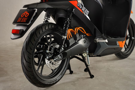 09-06DATBIKE.0917 0914