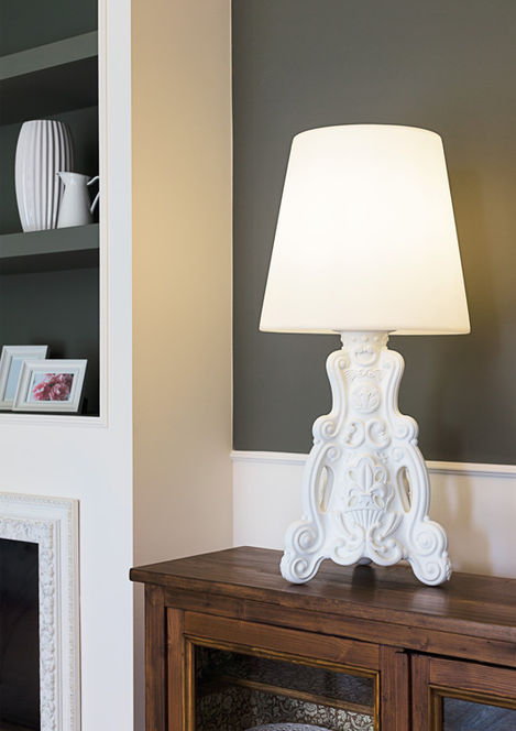 Lady of Love table lamp by Moro & Pigatti for Slide Design — bold pink Baroque-style base with white shade, made in polyethylene using rotational moulding technology in Italy
