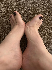 FEETSIMPS.COM (2).jpg