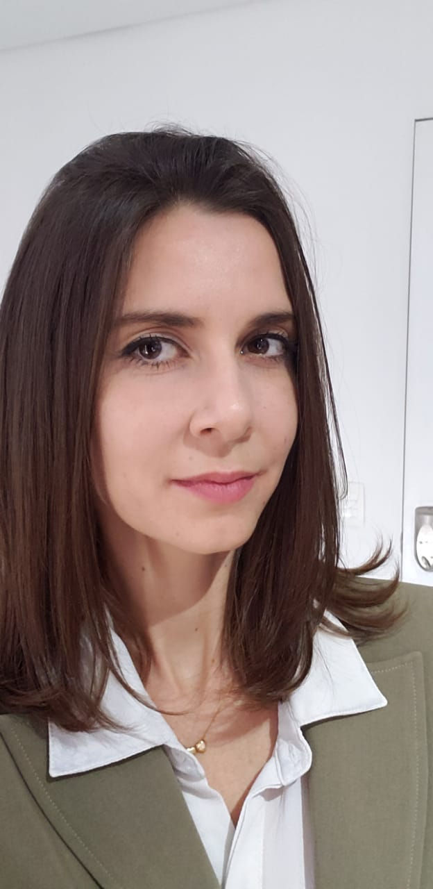 Dra. Daniele Sorrentino