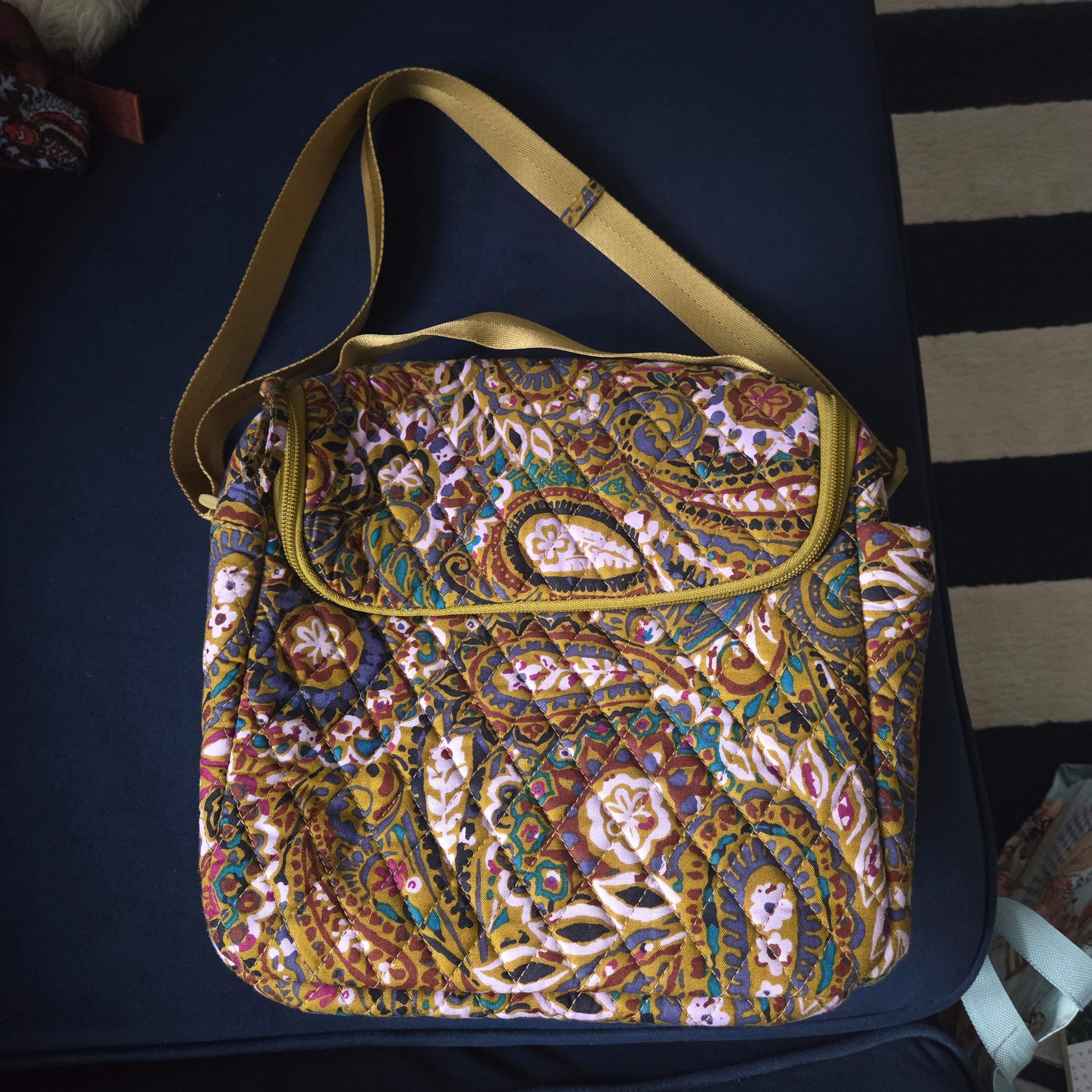 Vera Bradley Women's Outlet Cotton Lunch Crossbody Bag Buta Spray Pattern 