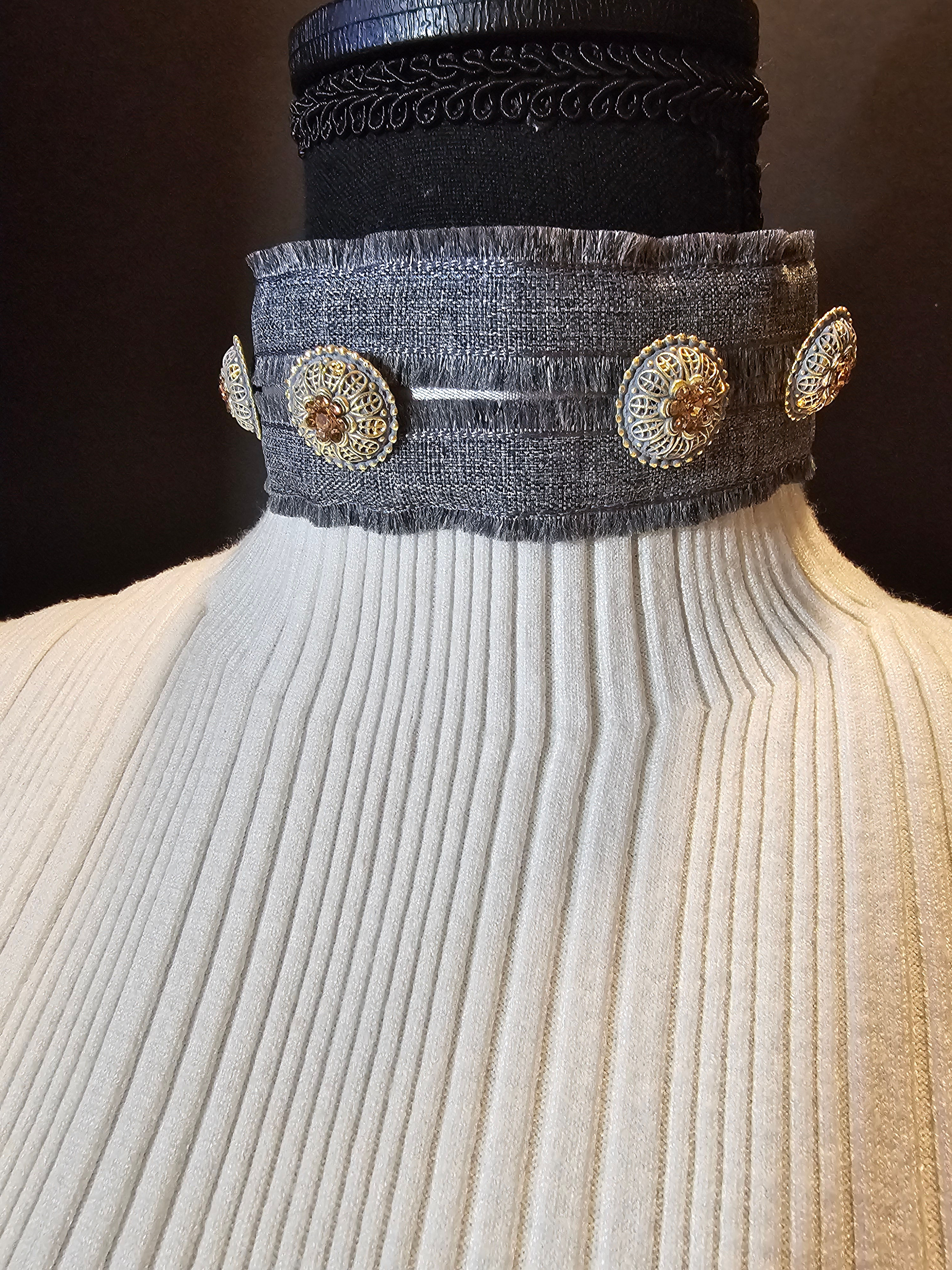 Charcoal Fray Stripped Choker 