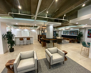 742-748-S-Hill-St-Los-Angeles-CA-Lounge-common-area-4-LargeHighDefinition.jpg