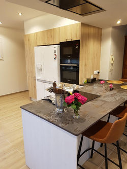 CUISINE SUR MESURE INSTALLEE A GUJAN