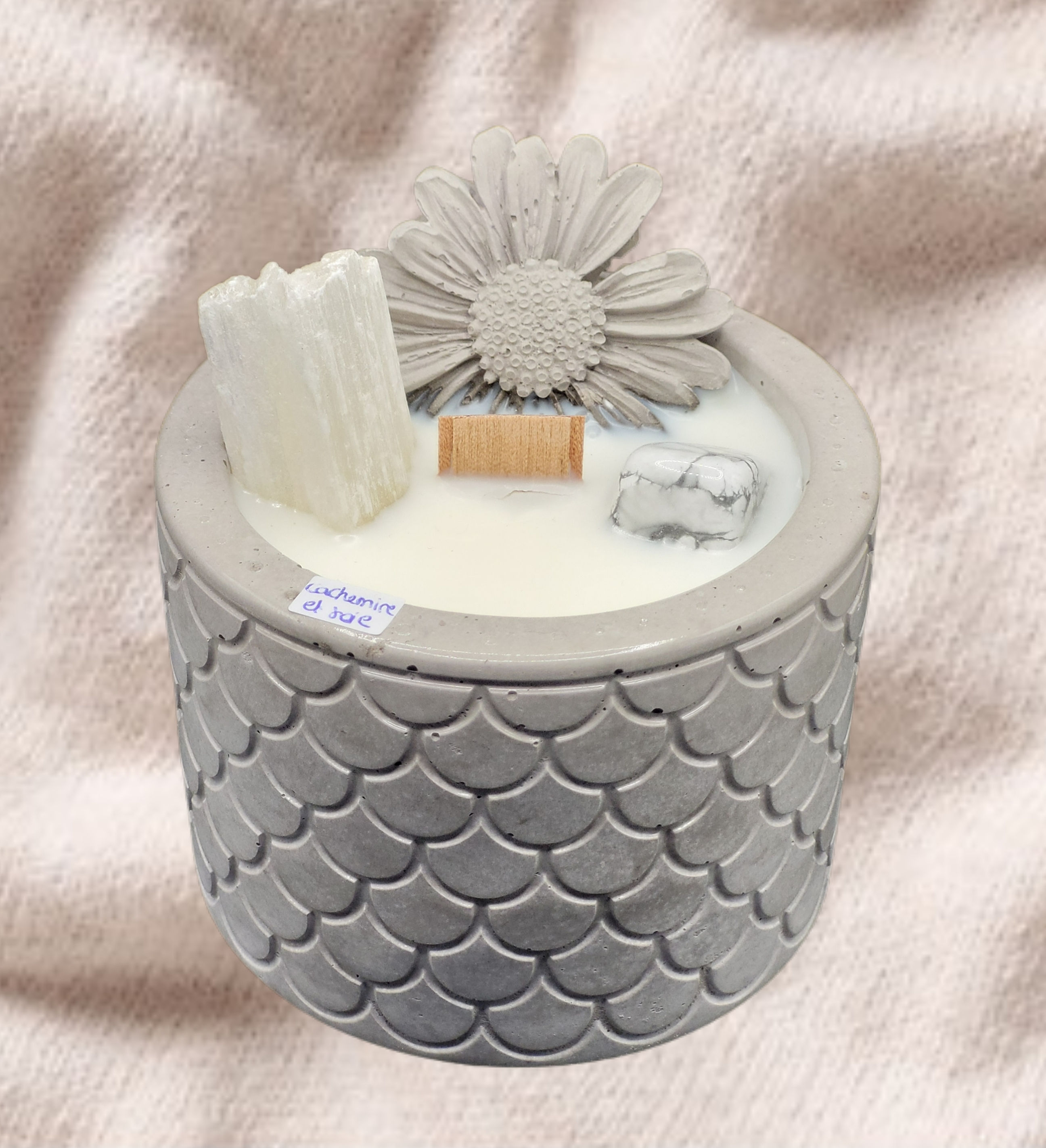 Bougie ONDA parfum "Cachemire et Soie" aux cristaux de sérénité