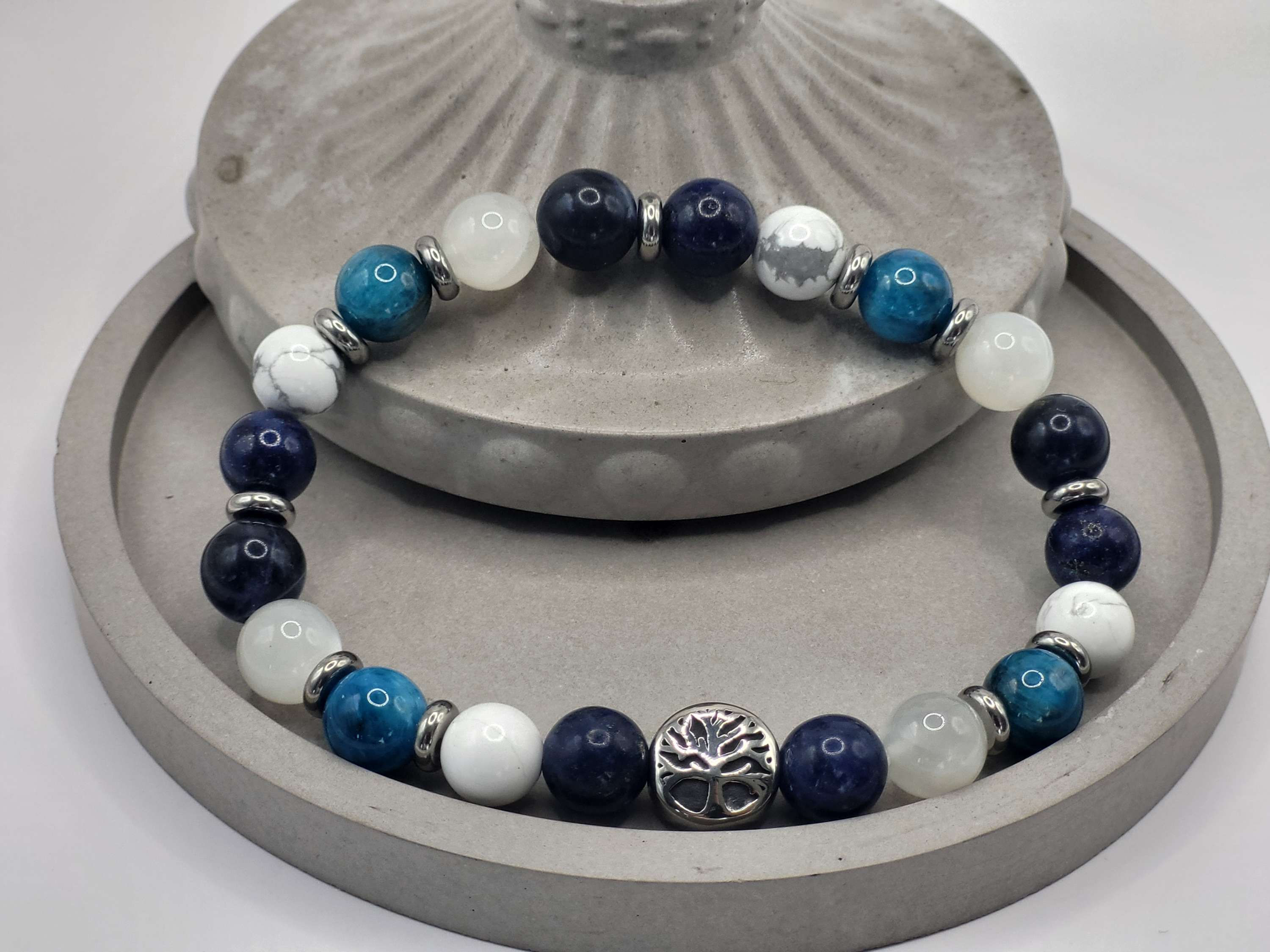 Charge mentale - Bracelet en howlite, apatite, lapis-lazuli, sodalite et PDL