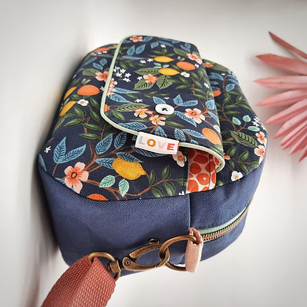 Jana Neumann - Janeswhitebutton 2_edited