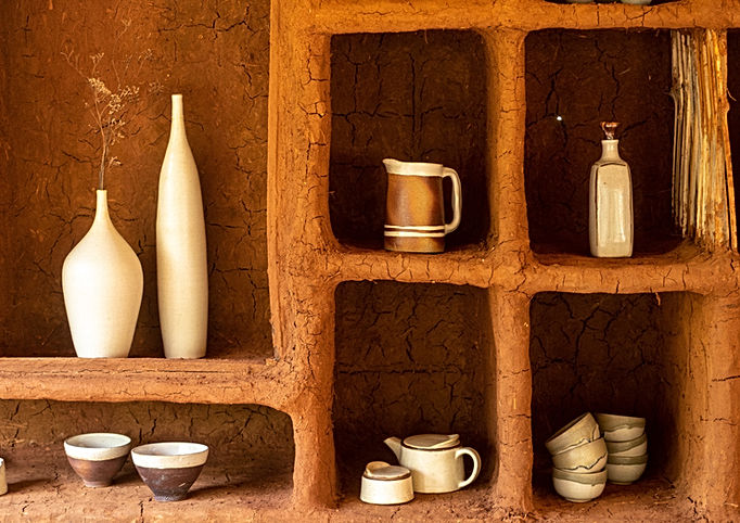 Art gallery and boutique. Ceramics by Mati