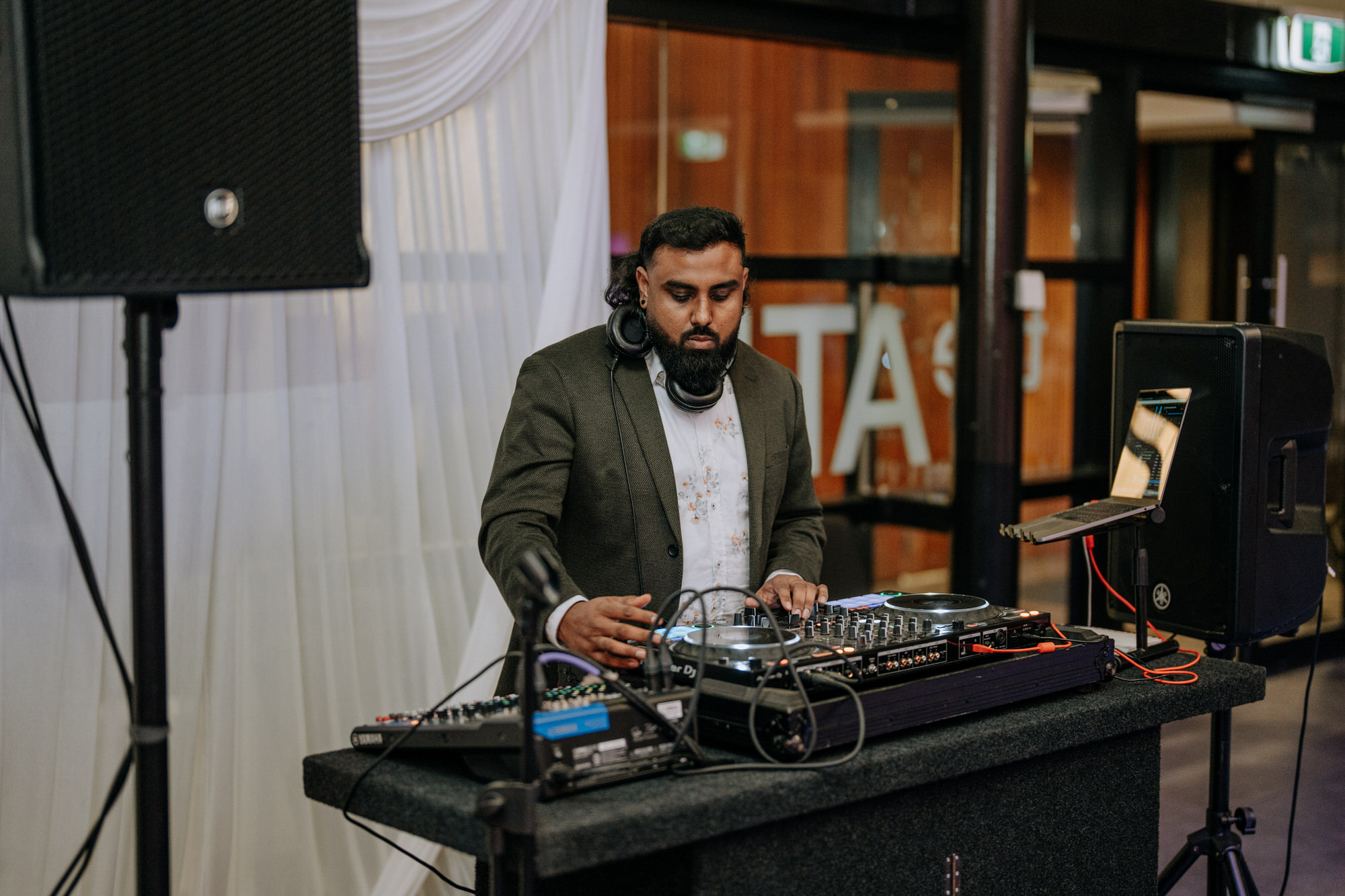 Noelle and Nash at their Hamilton Gardens wedding (113 of 143)