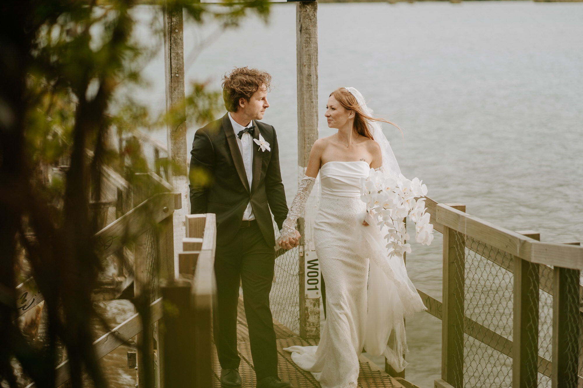 Ashleigh and Sam Whananaki wedding photography (100 of 152)