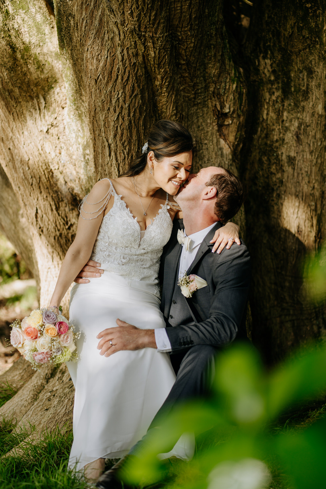 A candid moment from Marilyn and Simon’s St Pauls Church wedding (67 of 82)